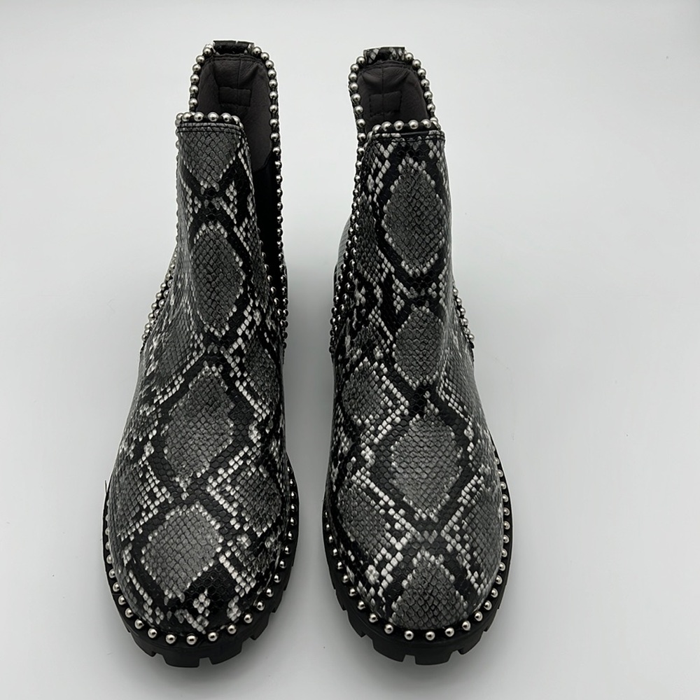 Seven Dial Booties